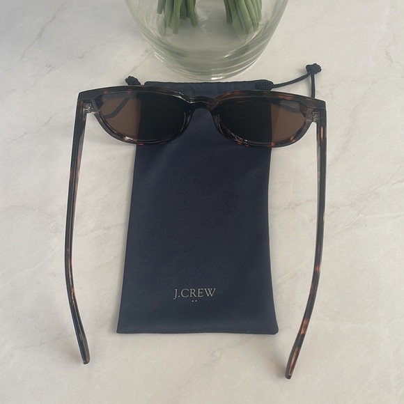LIKE NEW J. Crew Sunglasses - Picture 4 of 4